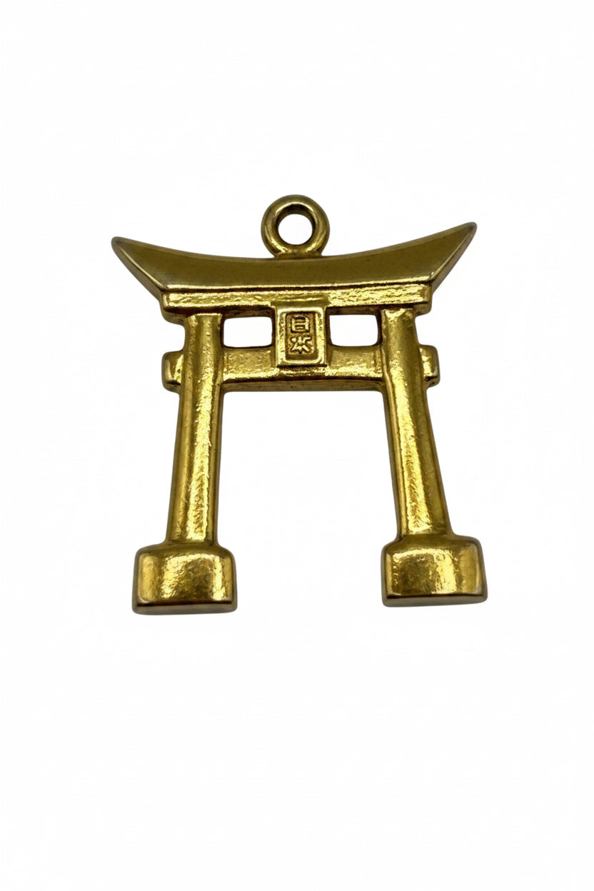 14 Kt Charm Torii Gate