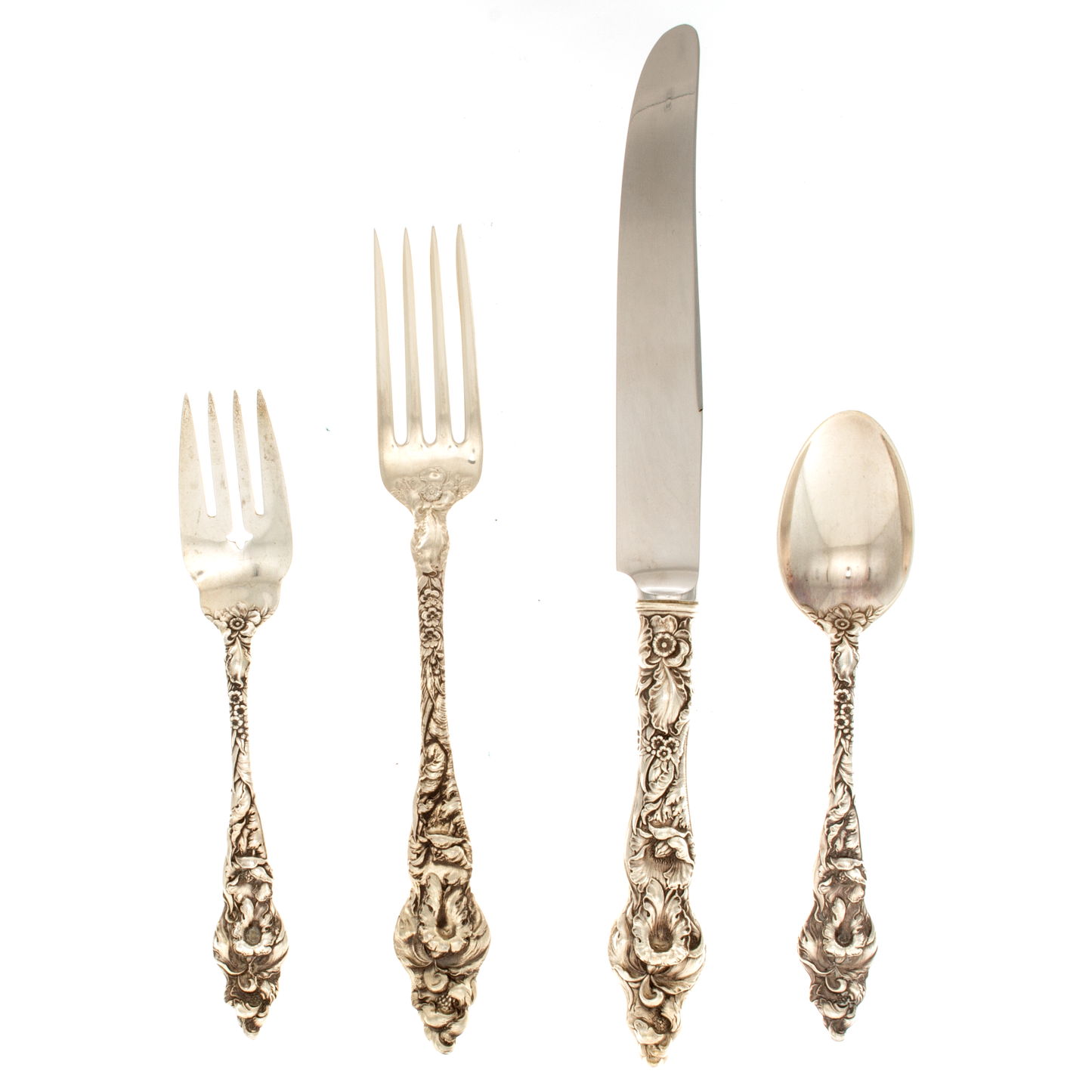 Les Six Fleurs Sterling Silver Dinner Size Setting
