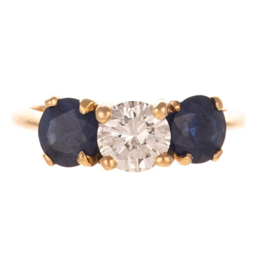 CLASSIC DIAMOND & SAPPHIRE RING IN 14K