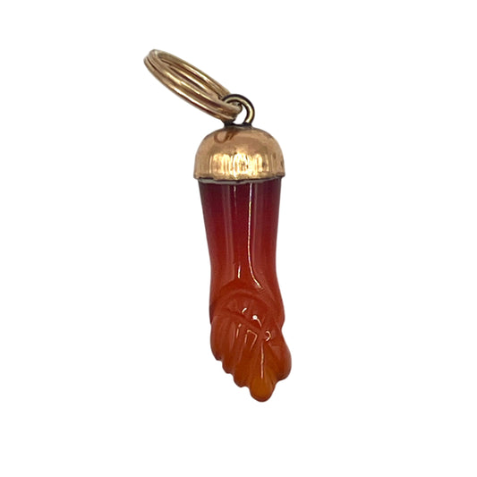 18kt Gold Figa Charm Carnelian 3/4”