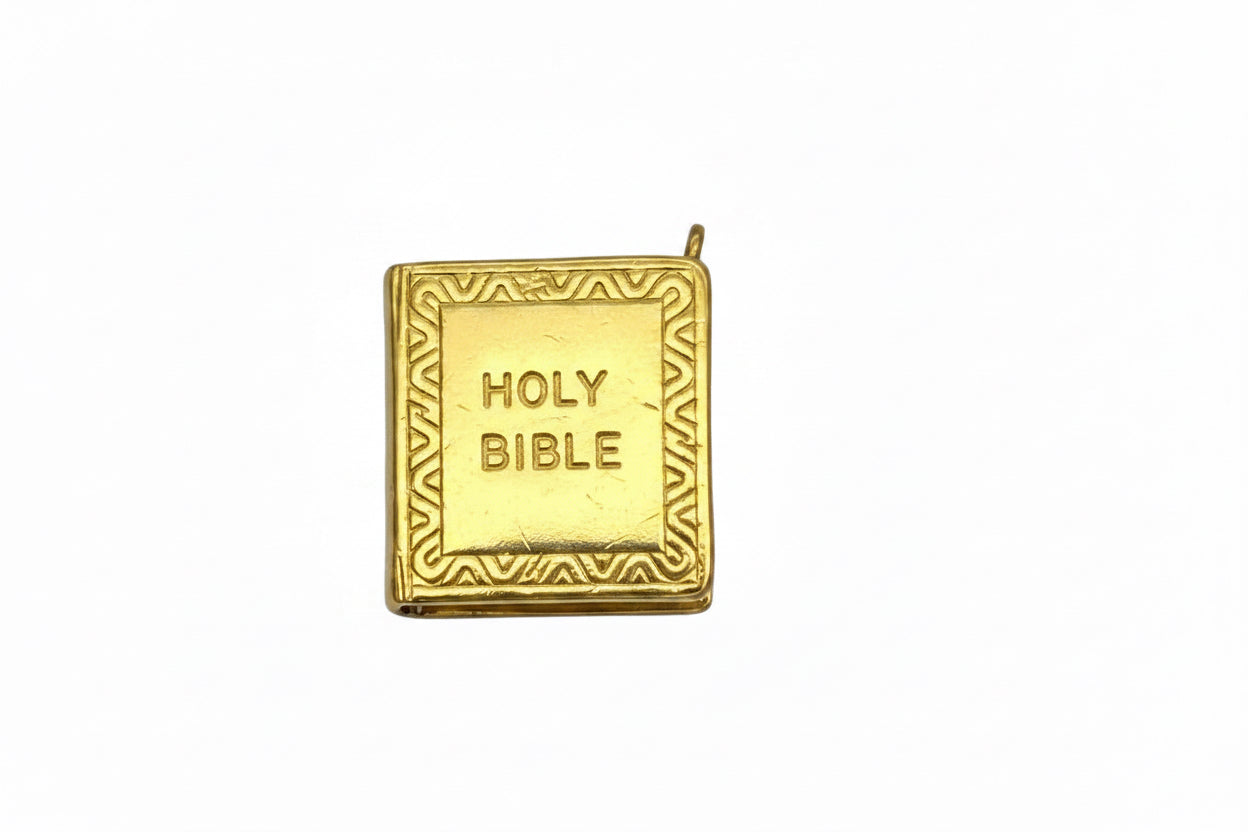 22kt Sovereign Coin Charm