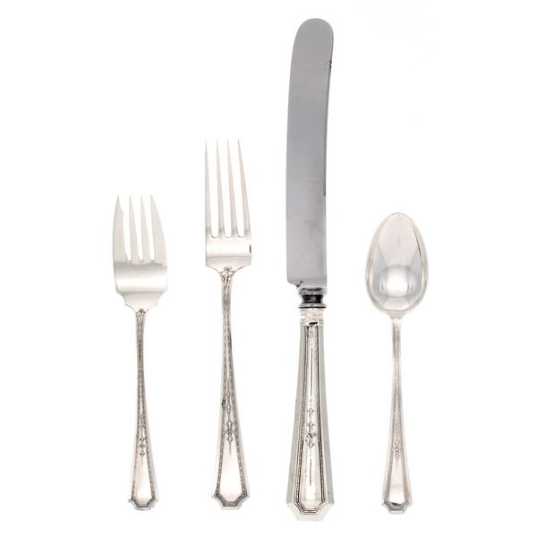 Colfax 4 Piece Dinner Size Setting with Blunt Blade Knife