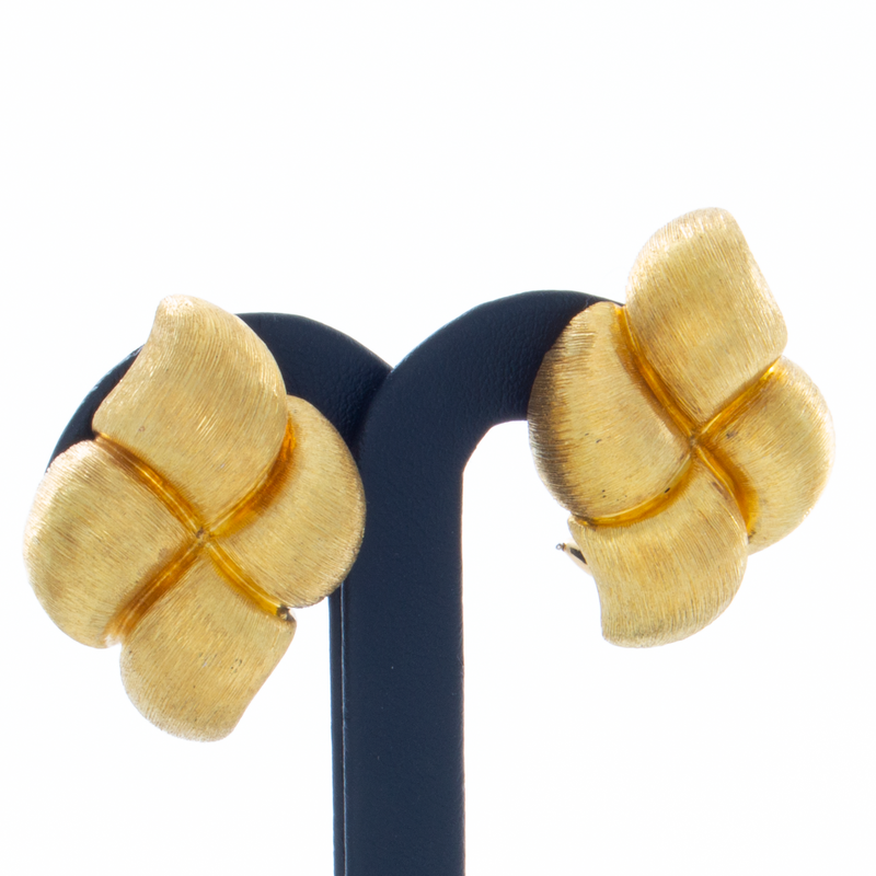 Henry Dunay 18k Yellow Gold "Sabi Collection" Earrings