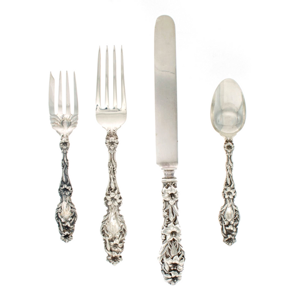 Lily Sterling Dinner Size Setting With Thick Handle Knife